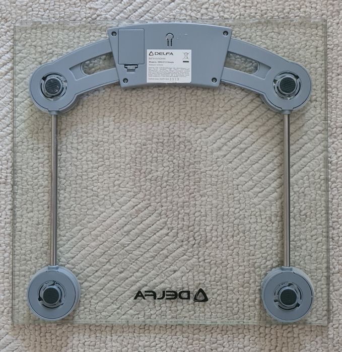 Напольные весы Delfa DBS-6113 Simple