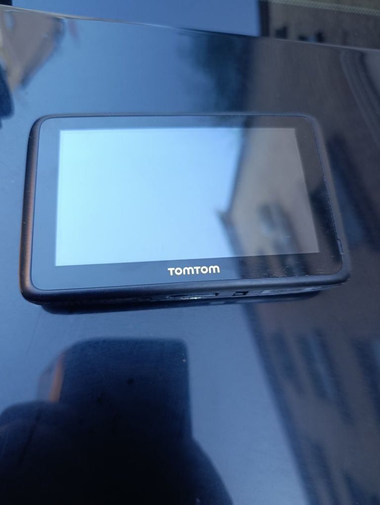 GPS навигатор TomTom