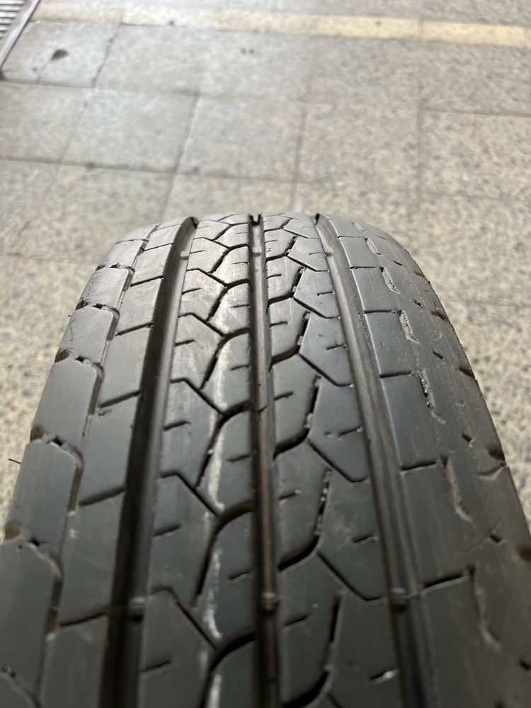 Pneus semi-novos 185/75R16C