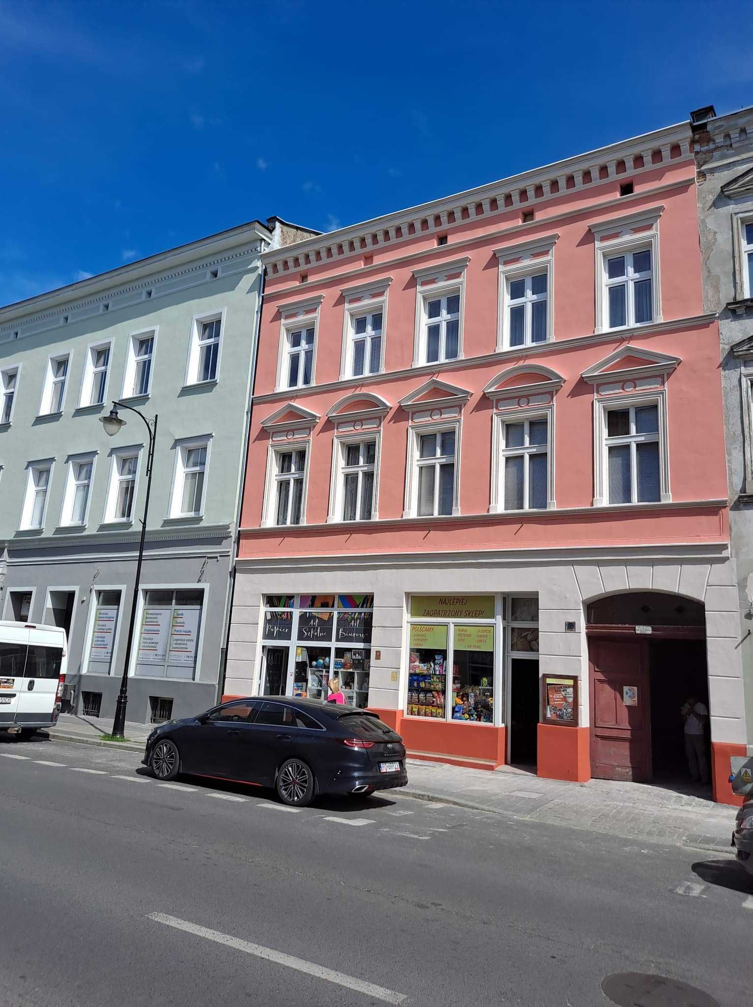 Ocieplanie budynków, malowanie, mycie elewacji. Gniezno, Żnin