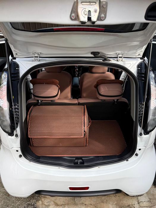 Citroen C- Zero 2012