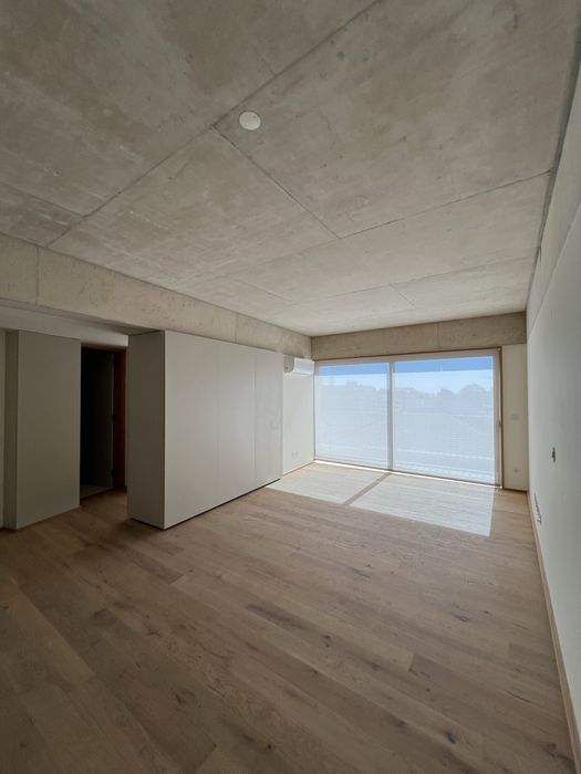 Apartamento T1 Novo para Arrendar