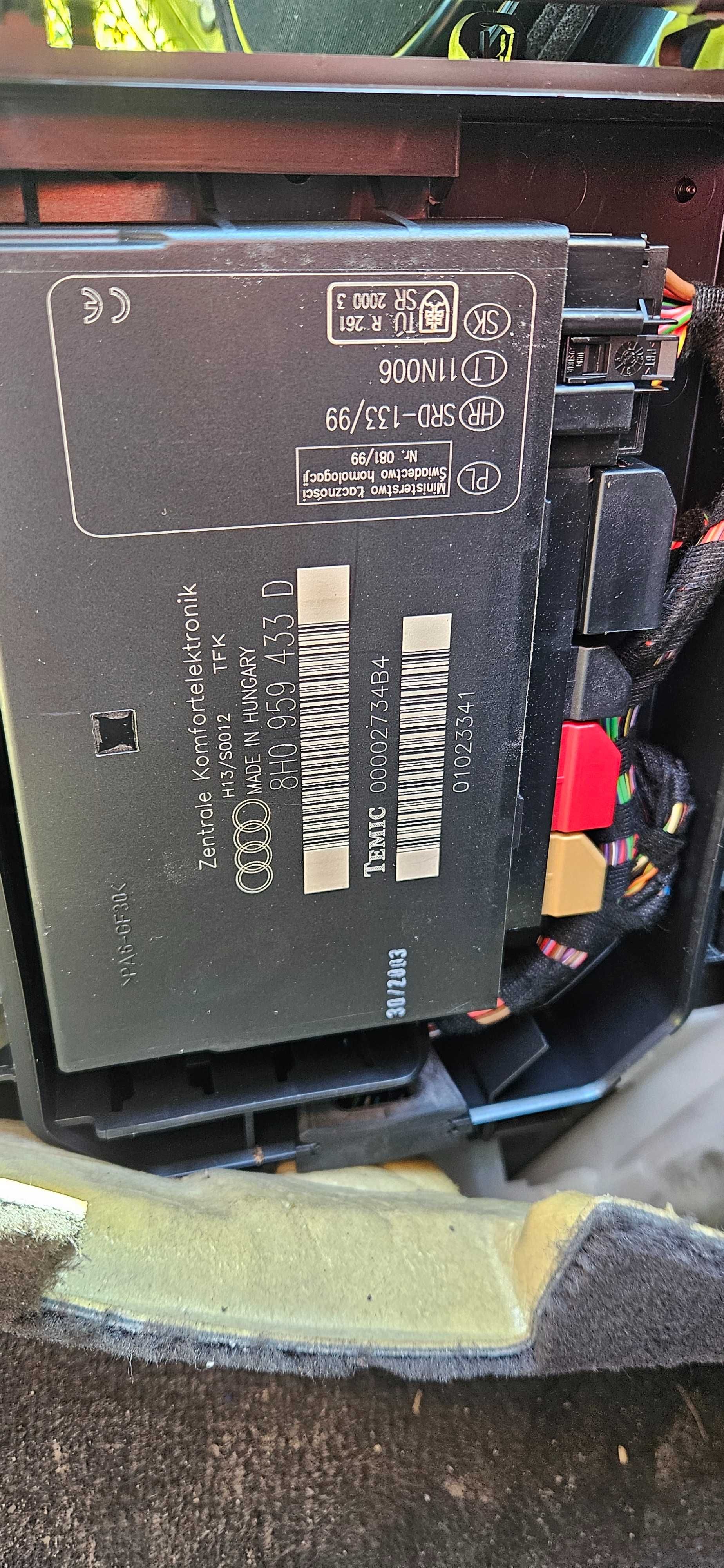 Audi A4 B6 B7 Cabrio LX7Z Maska Zderzak Błotniki Drzwi Klapa