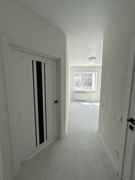 1комн. квартира с ремонтом в новом доме из красного кирпича. Дом СДАН!