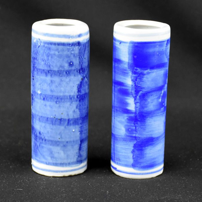 Par de jarras canudo, Porcelana da China, Decoração Flor de Amendoeira