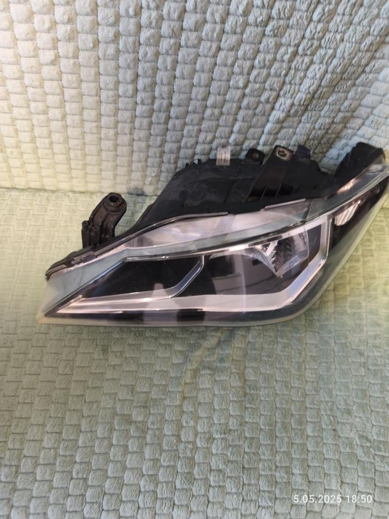 Lampa Seat ibiza polift led