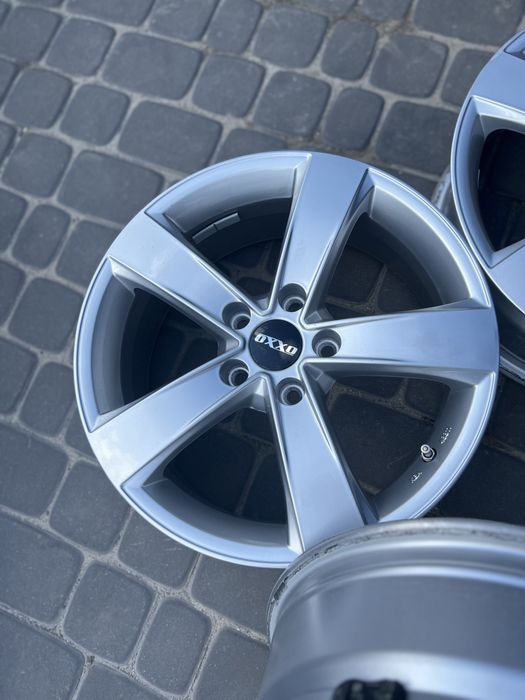 Диски легкосплавні 5х114,3 r17 et40 Trafic Megane Duster Qashqai