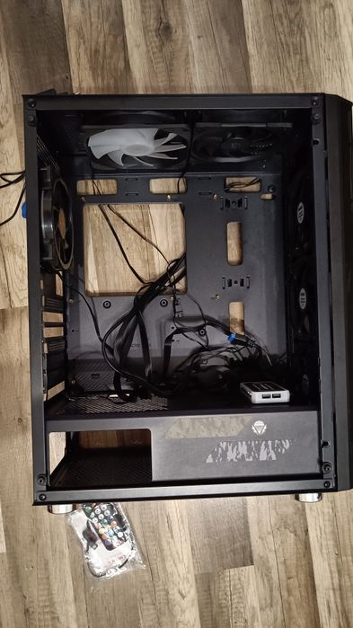 Obudowa PC Midi Tower