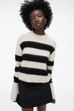 Sweter kremowy paski biały czarny wełna moher H&M premium zara S