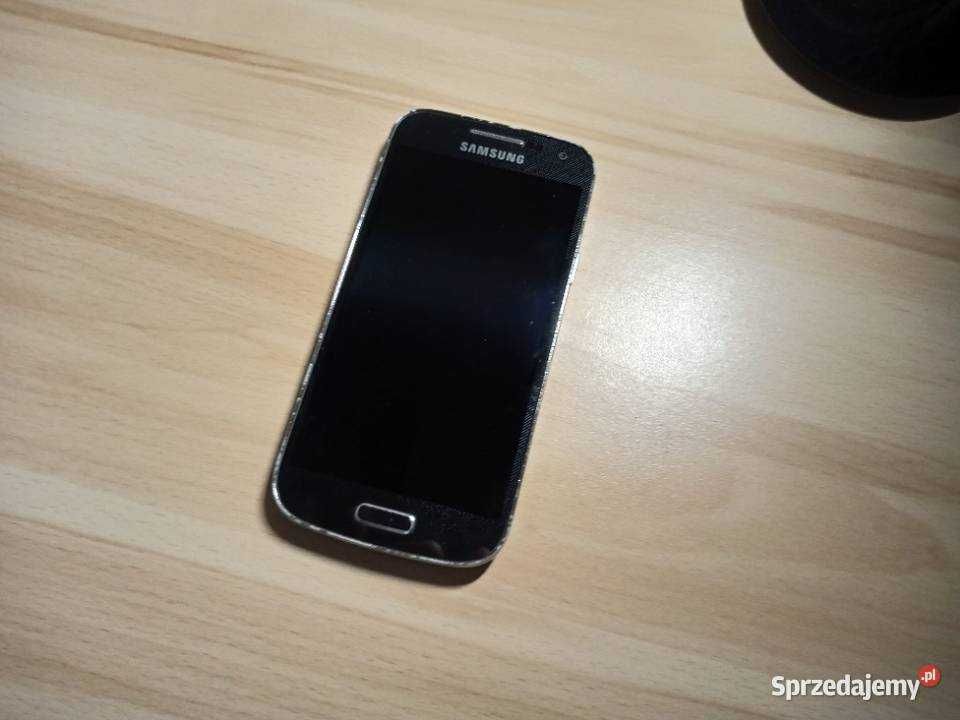 uzywany smartfon SAMSUNG GALAXY S4 mini , kolor srebrny, 1 wlasciciel