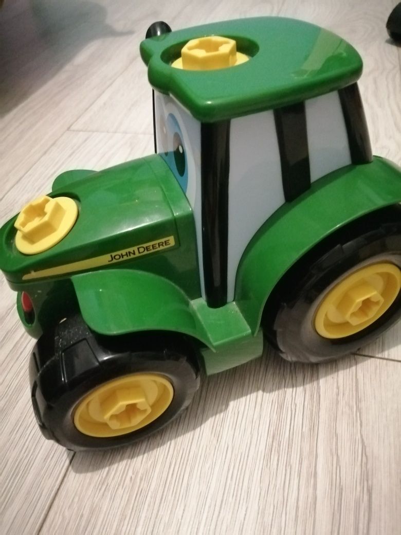 Traktor john deere Bruder