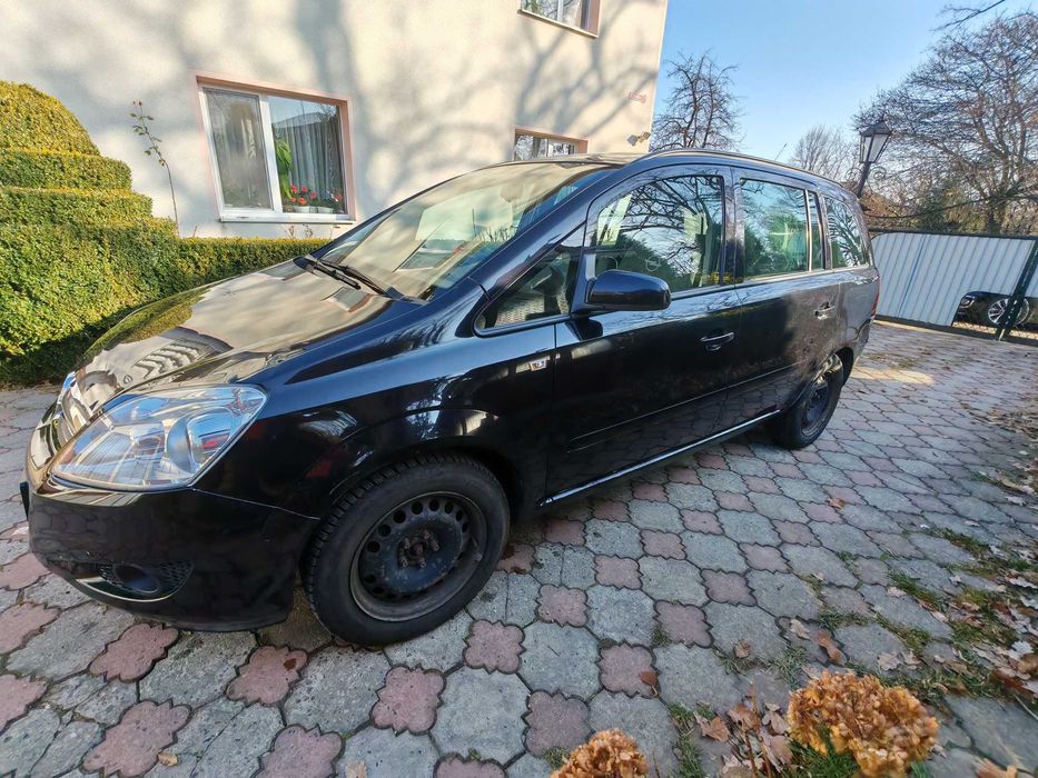 Opel Zafira B FL
