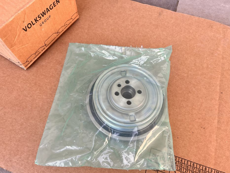 Шкив колевала шків демфер Крафтер 2 Ман TGE 2018 Разборка