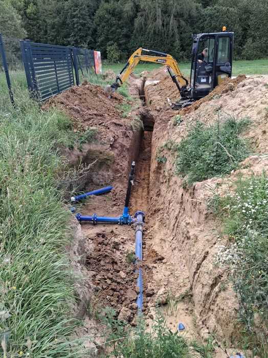 Przyłącza WOD-KAN, usługi ziemne minikoparką, montaż oczyszczalni