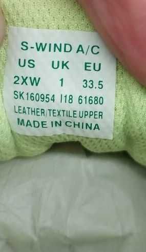 Нові кросівки Saucony, eu 33.5, uk 1, us 2xw