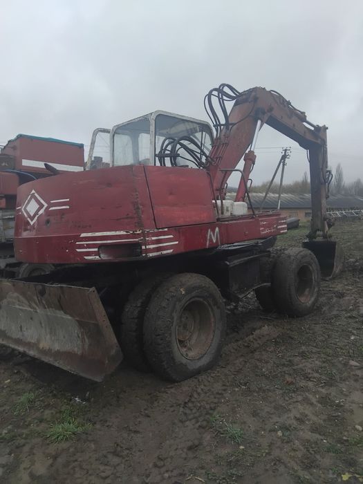 Продам ескаватор