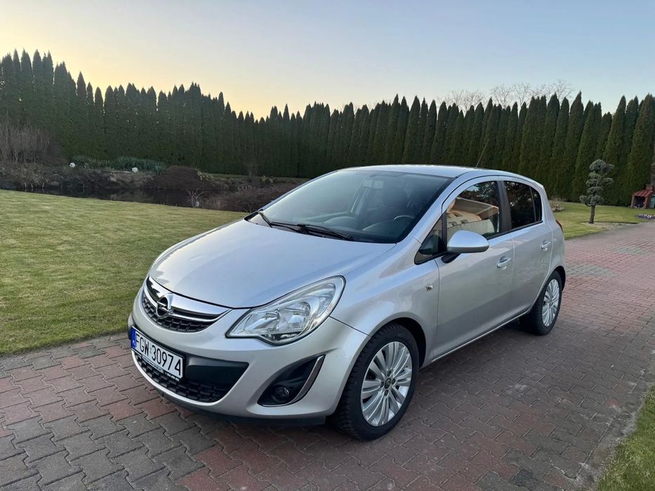 Opel Corsa super stan zero rdzy