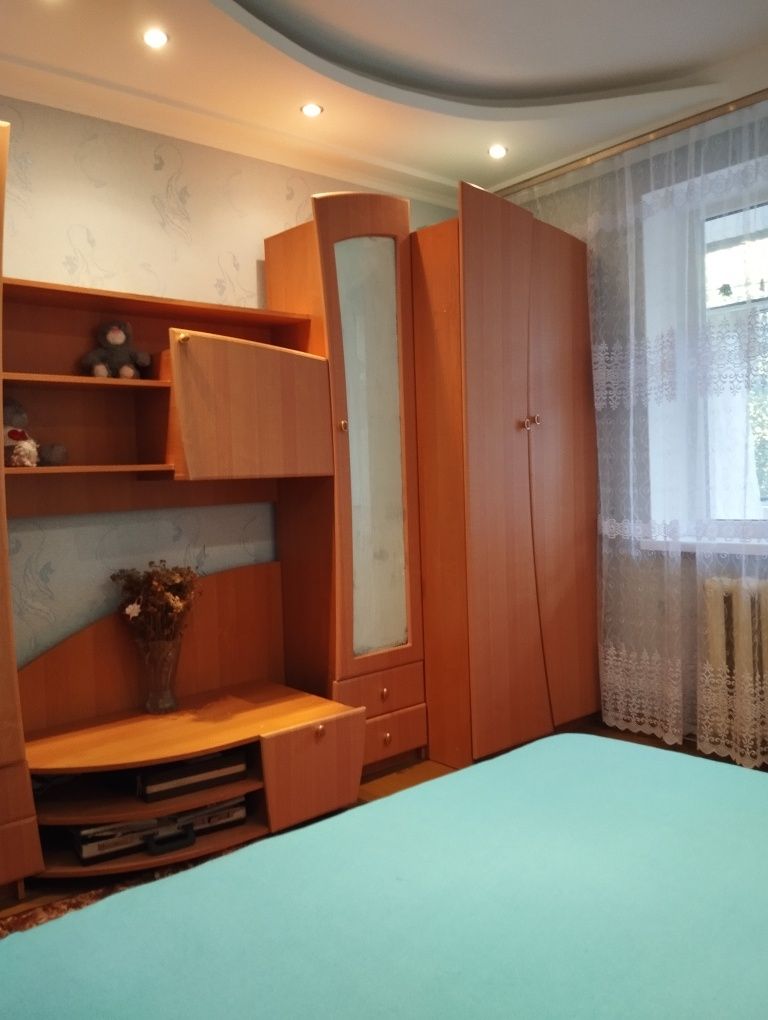 Власник! Продам 2-х кімнатну квартиру