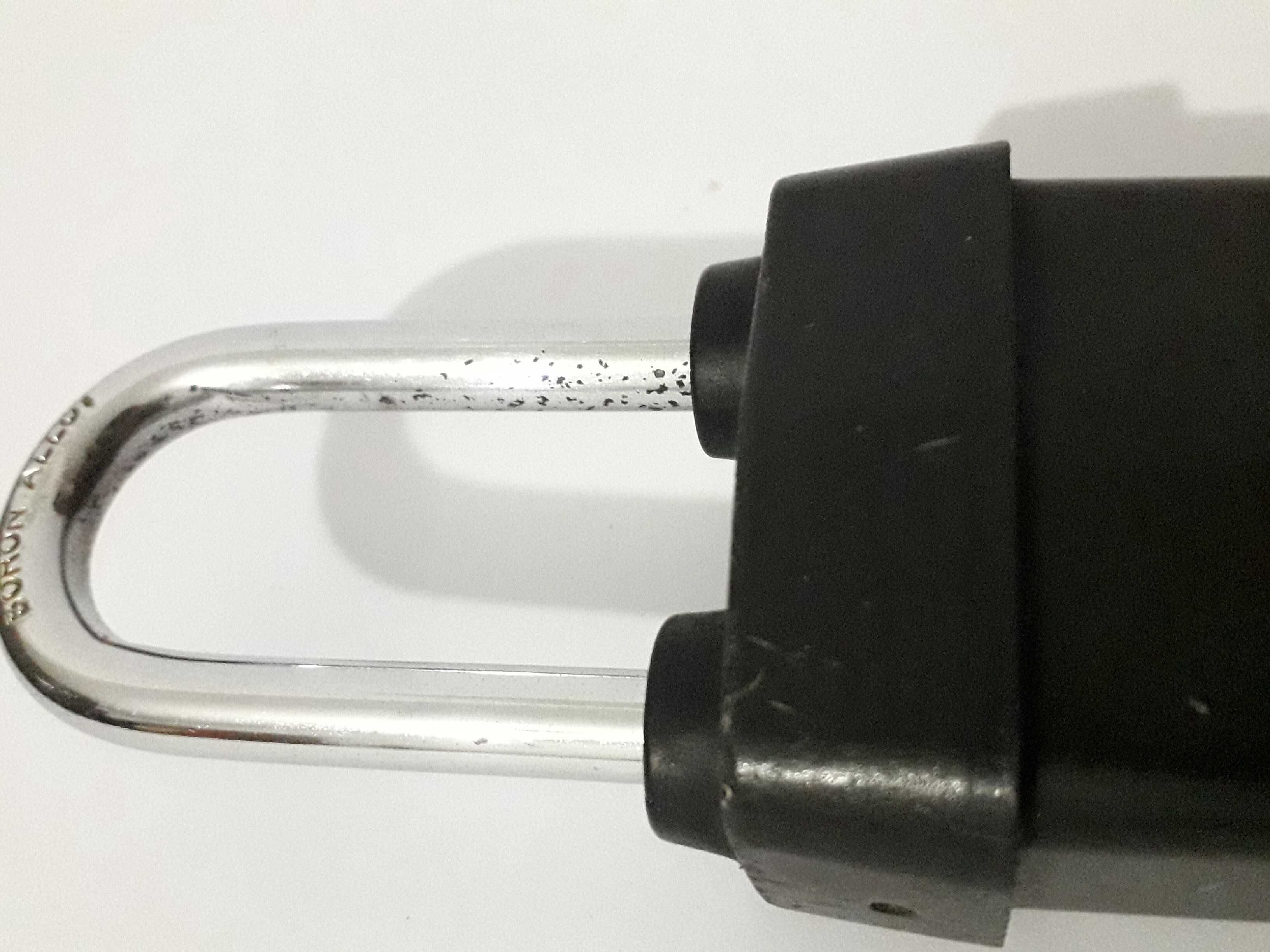 Cadeado Master Lock em aço (usado)