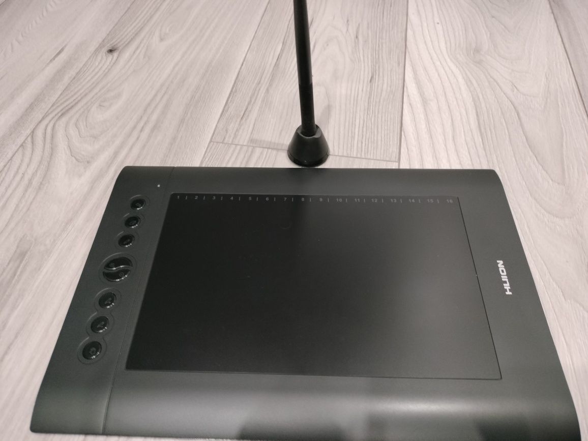 Tablet graficzny Huion 610PRO V2