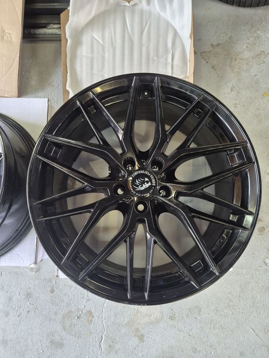 Felgi 19 cali 5x112 19 8.5j ET45 Damina Performance MAM Audi VW Seat