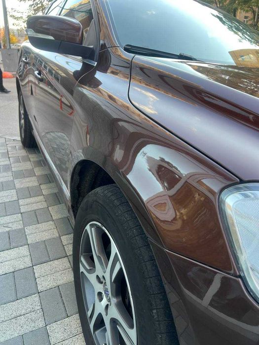 Продам Volvo XC60