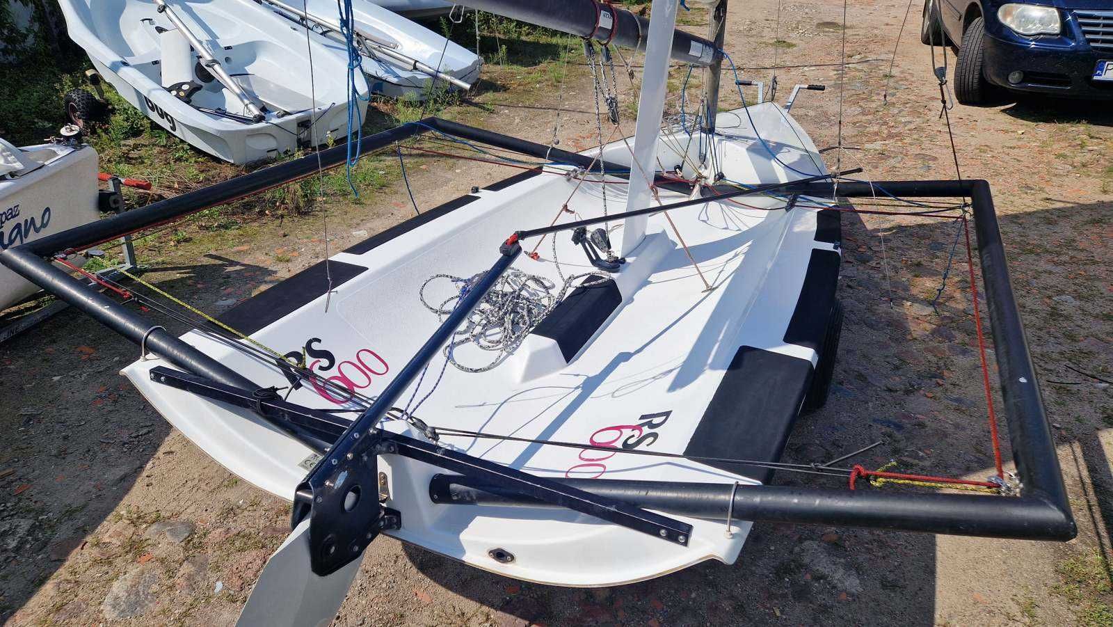 Łódź żaglowa żaglówka skiff RS 600 + wózek slipowy