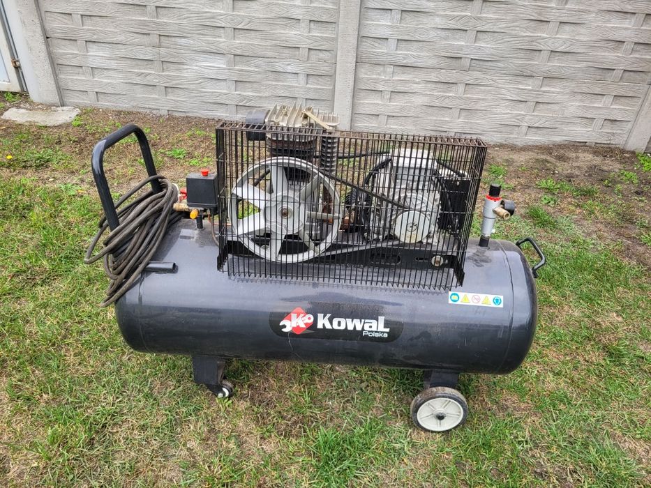 Kompresor sprężarka na powietrze kowal 150 l litrow siła 400v