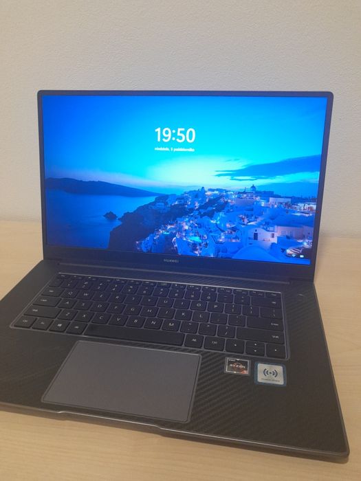 Huawei matebook d15