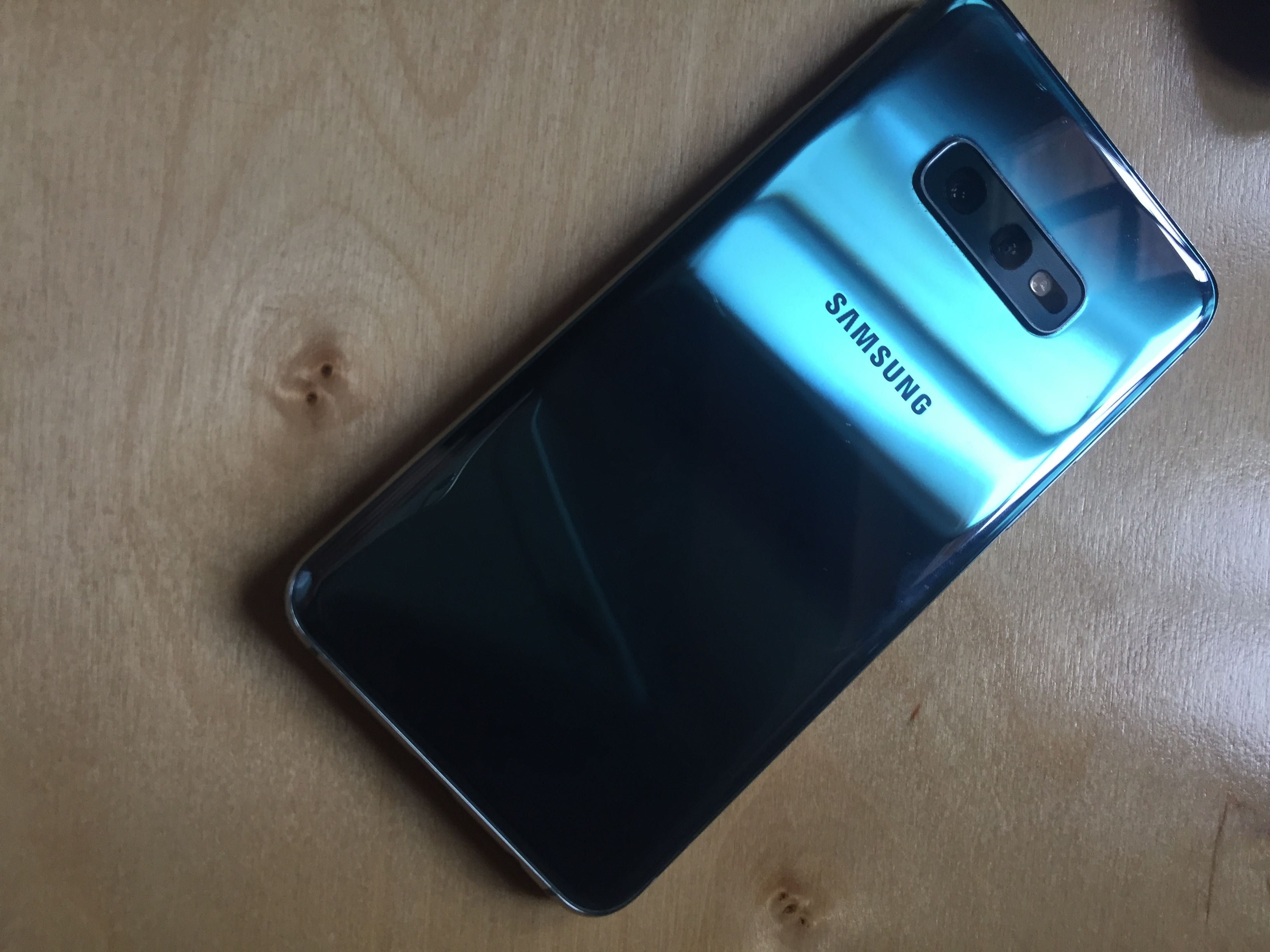 Samsung Galaxy S10E - 128GB