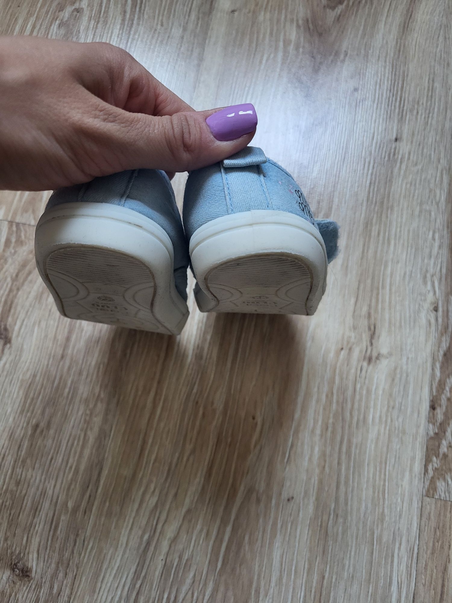 Buty sportowe trampki zdrowa stopa smyk