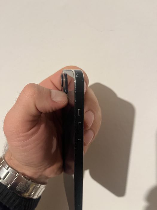 Продам айфон 13/128 iphone 13/128