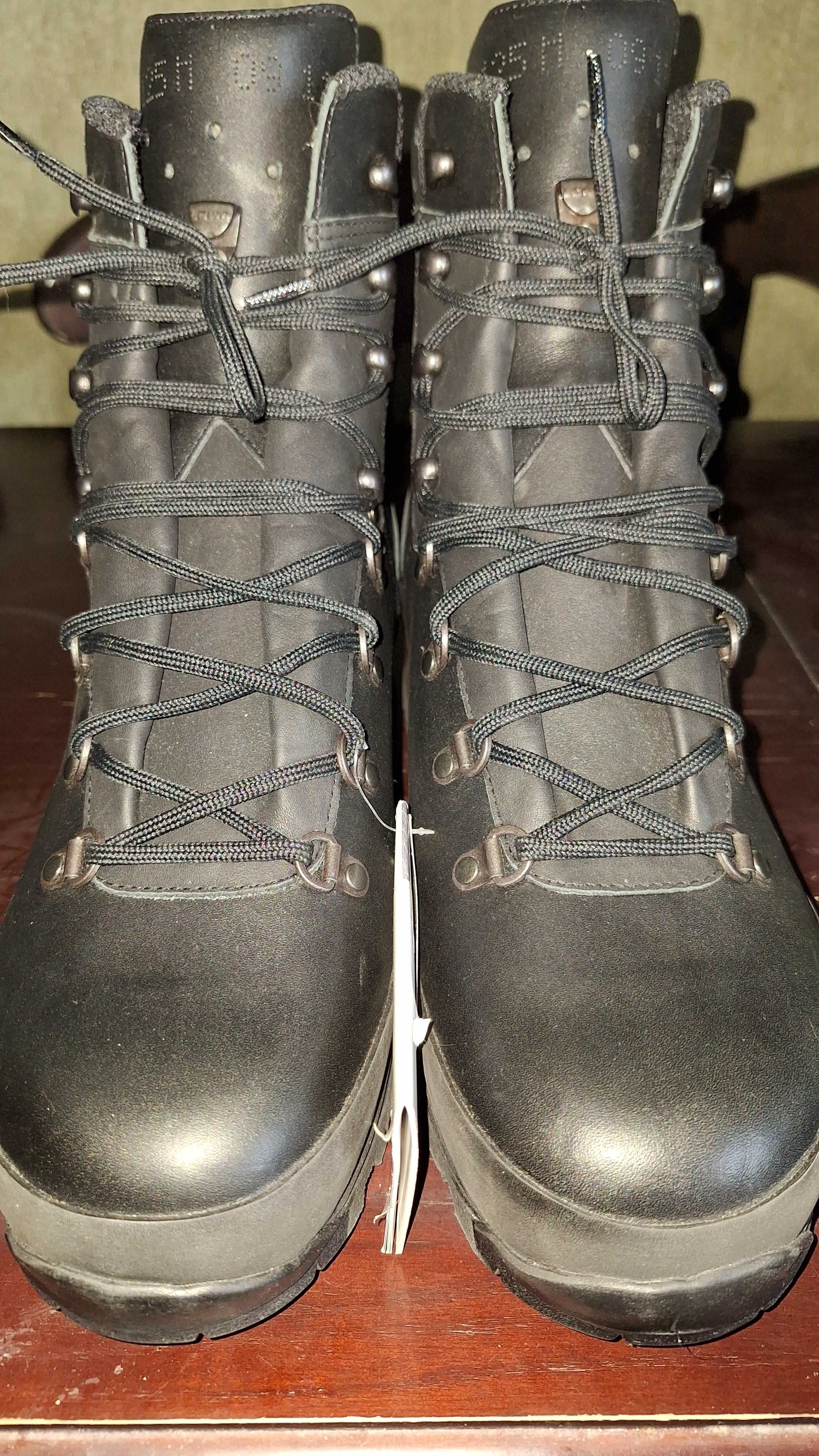 Берцы ботинки треккинговые тактические Lowa Mountain Boot GTX ГЕРМАНИЯ