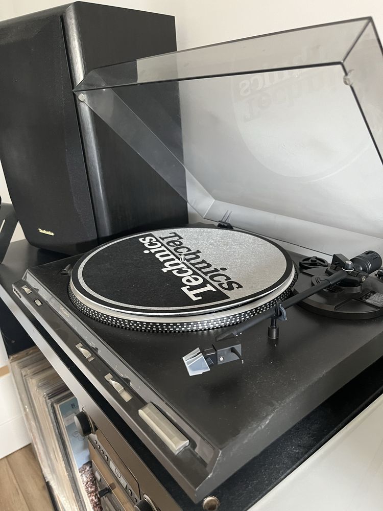 Sprzedam zestaw  Technics SE-CA10 z gramofonem SL-BD3