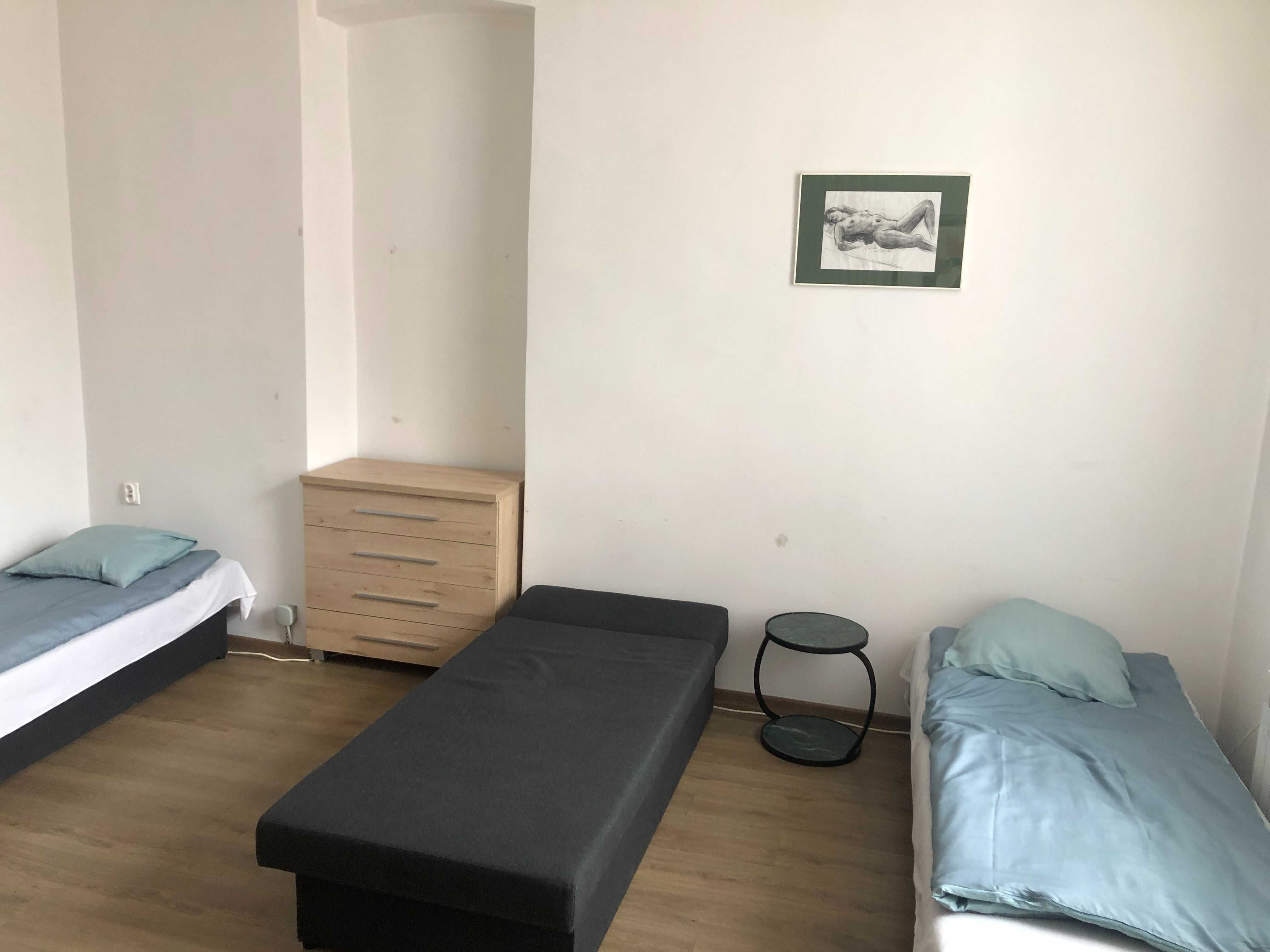 noclegi, ścisłe centrum Aleja NMP