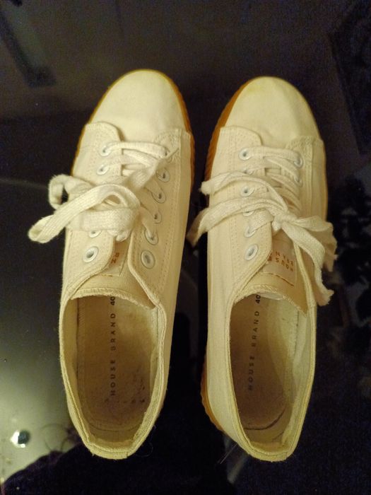 Продам женские макасины