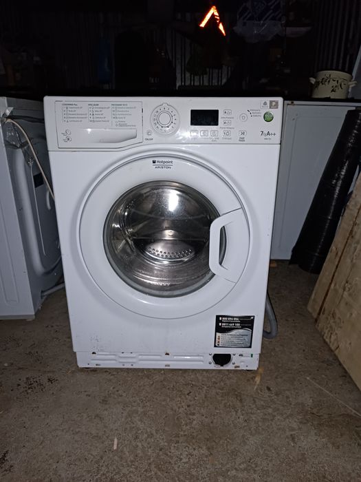 Sprzedam pralkę Hotpoint na części lub w całości