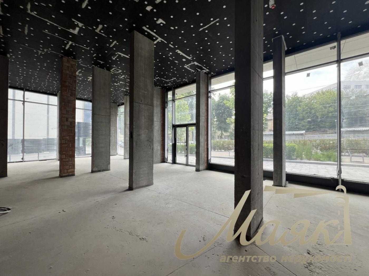 БЕЗ%Аренда фасадного помещения 113,3м2 , ЖК UNIT HOME.