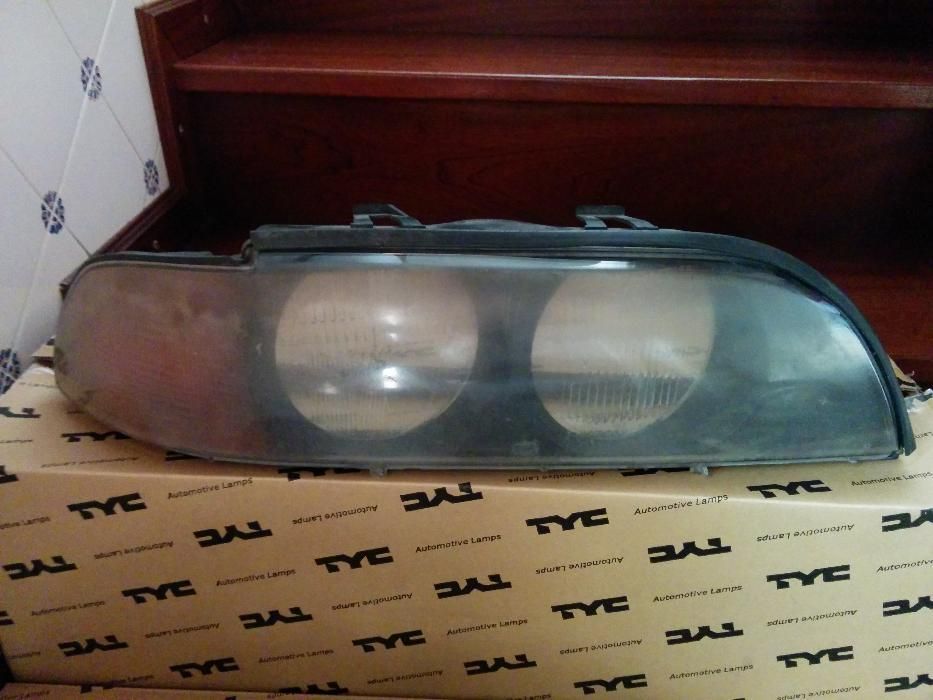 Optica marca Hella de BMW e39