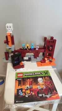 LEGO Minecraft 21122 Forteca Netheru komp