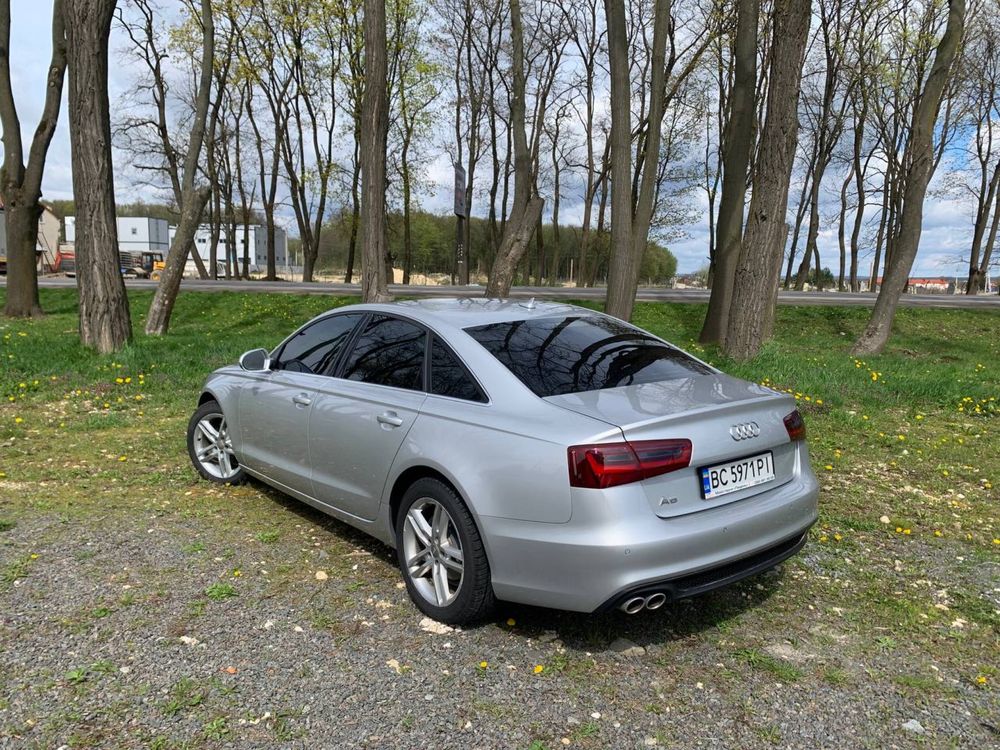 Продам Audi A6 C7 2013