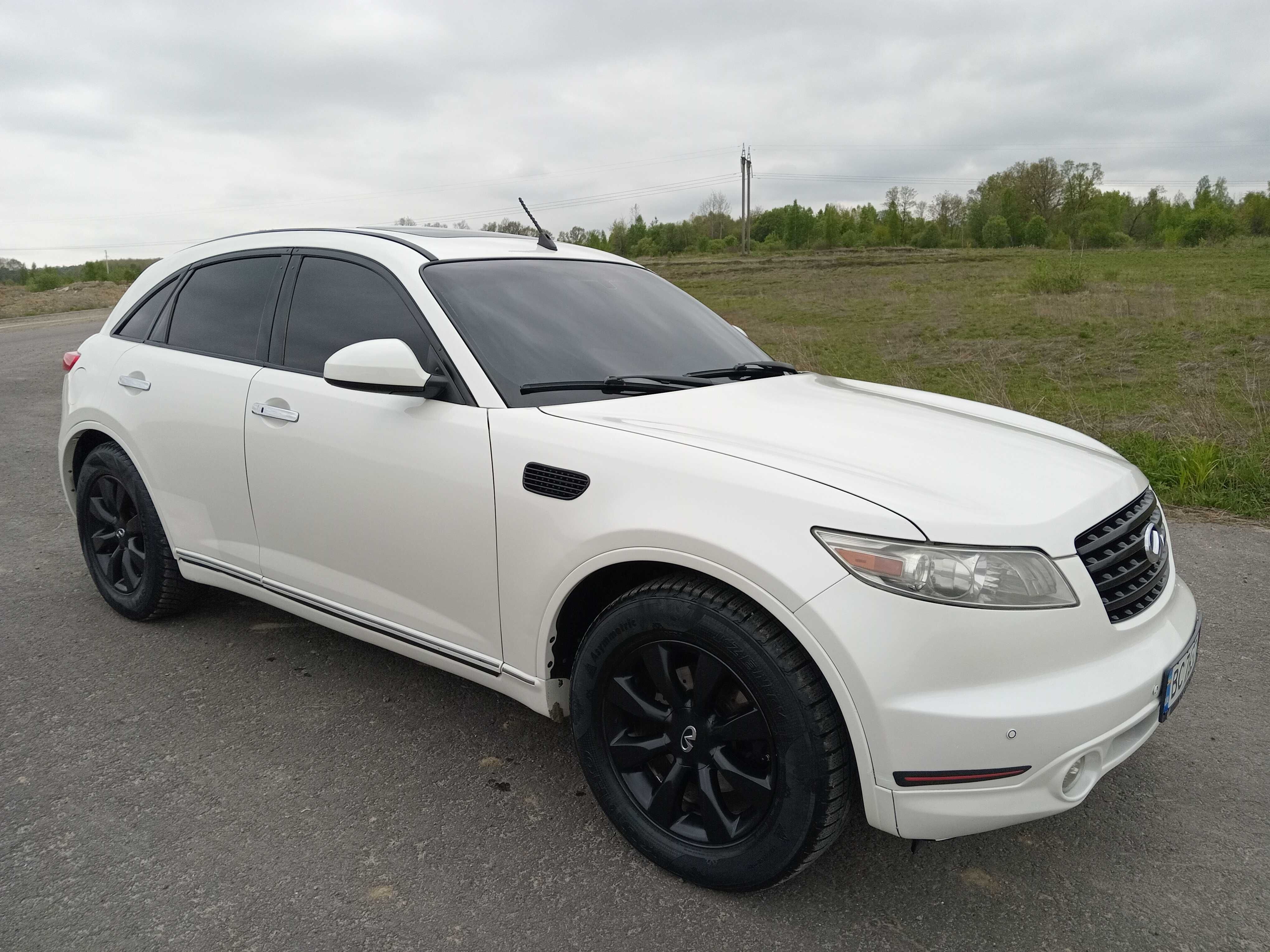 Продам Infiniti FX 35