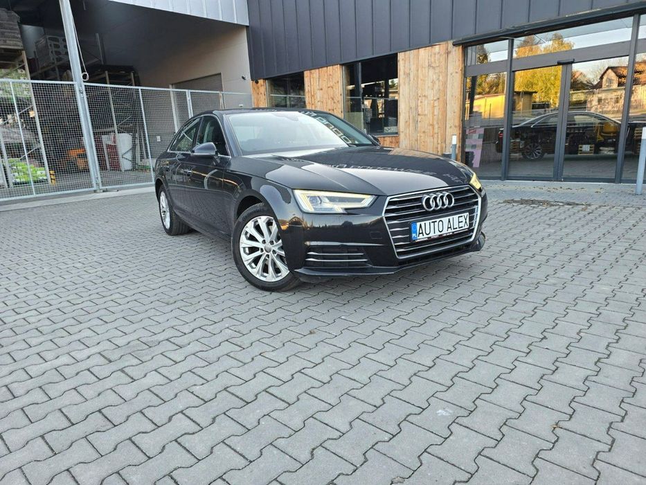 Audi A4 2.0 TDI 140 KM / Sedan !! Serwis ASO !! Navi !! Pewny Przebieg !!