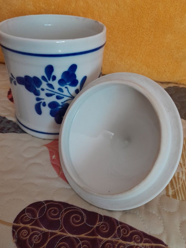 Pote de louça de Viana do Castelo