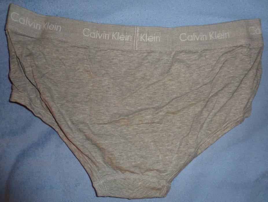 Cuecas (3) novas em algodão Calvin Klein L