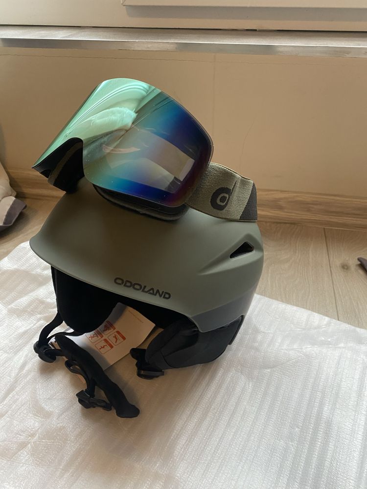 Kask i okulary W komplecie