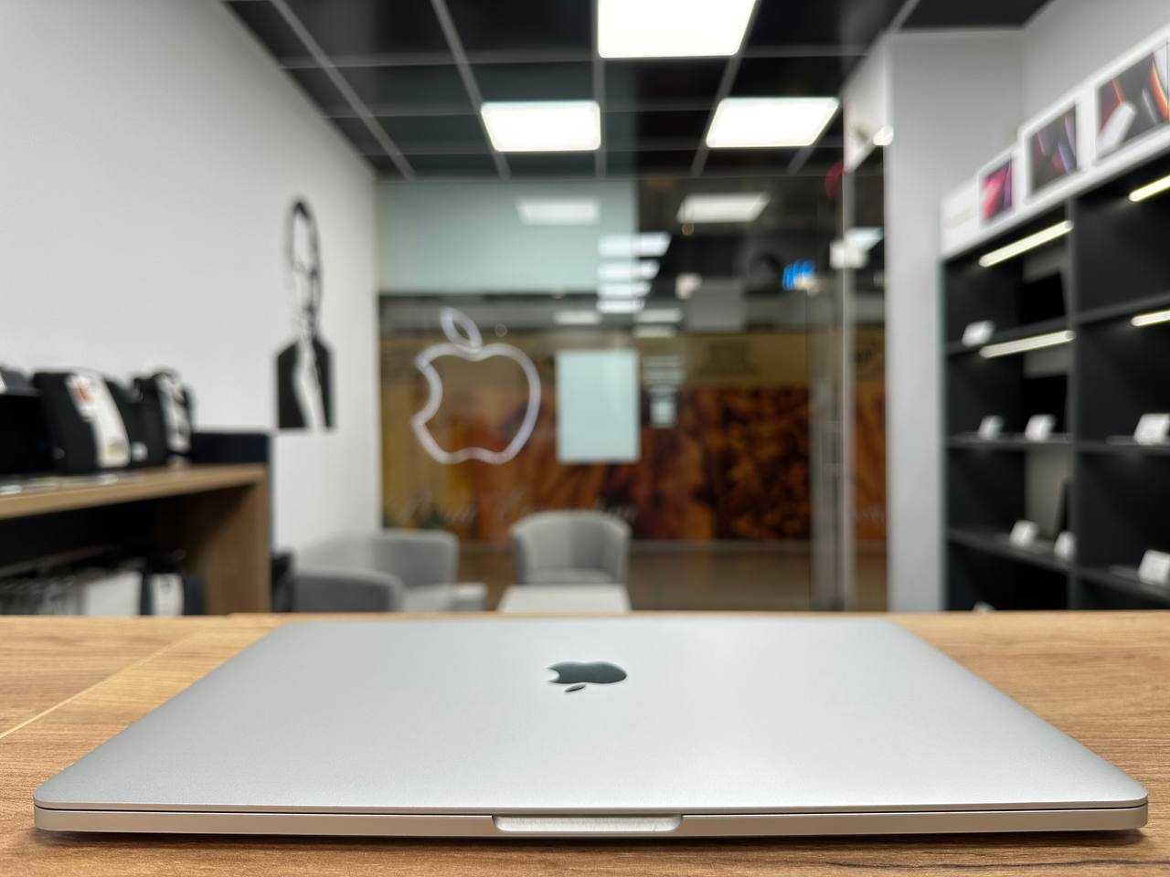 Макбук В ідеальному стані! MacBook Pro 13 2019 I5|8|256 Гарантія!