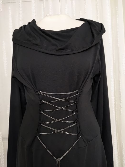 Strój przebranie gotyk suknia gotycka kaptur łańcuch roz. M++