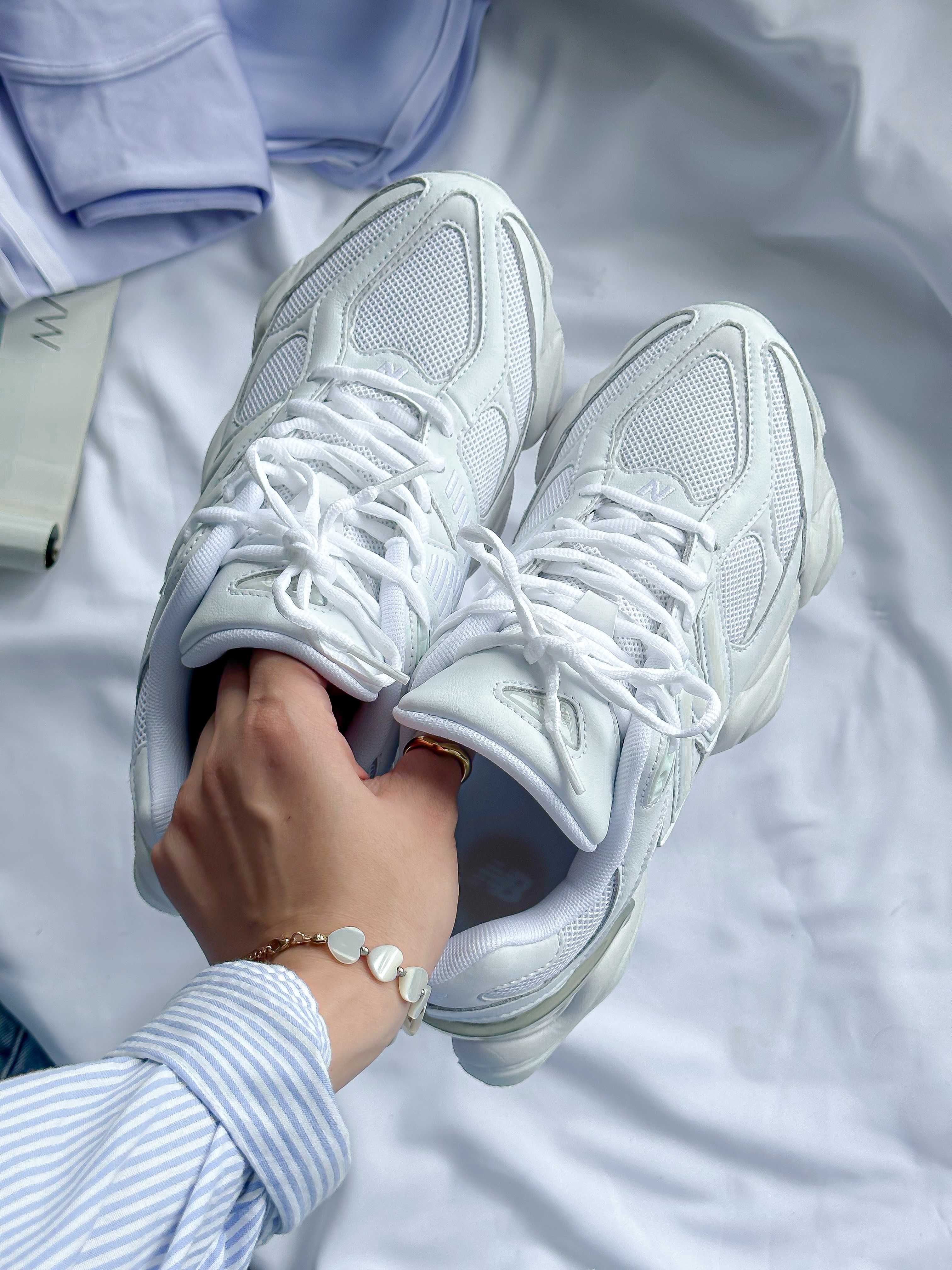 Жіночі кросівки New Balance 9060 Full White N4100
