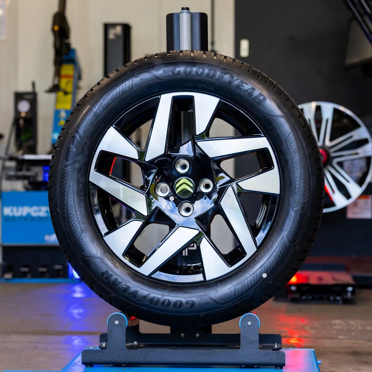 NOWE ORYGINALNE Felgi / Koła 17" Citroen Berlingo C3 C4 DS3